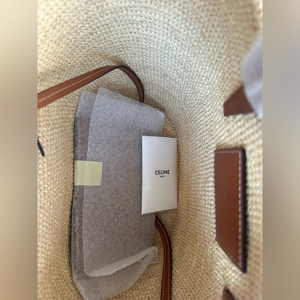 Celine TEEN SUPPLE CELINE CLASSIC PANIER IN RAFFIA AND CALFSKIN - Picture 5 of 11